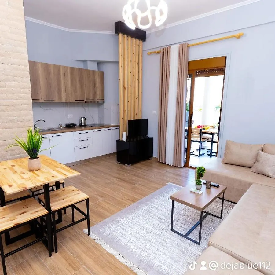 Deja Blue Villa Apartments